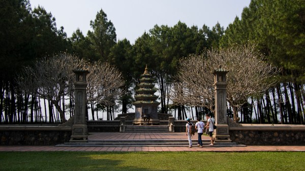 Strolling Around Thien Mu Pagoda